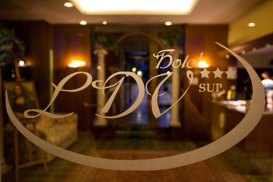 Hotel Leonardo Da Vinci Wellness Spa Бибионе Экстерьер фото