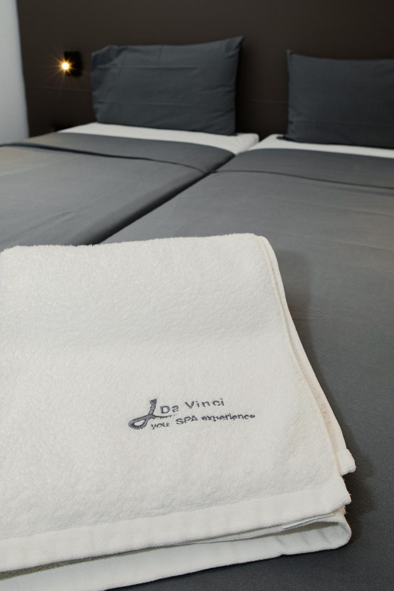 Hotel Leonardo Da Vinci Wellness Spa Бибионе Экстерьер фото