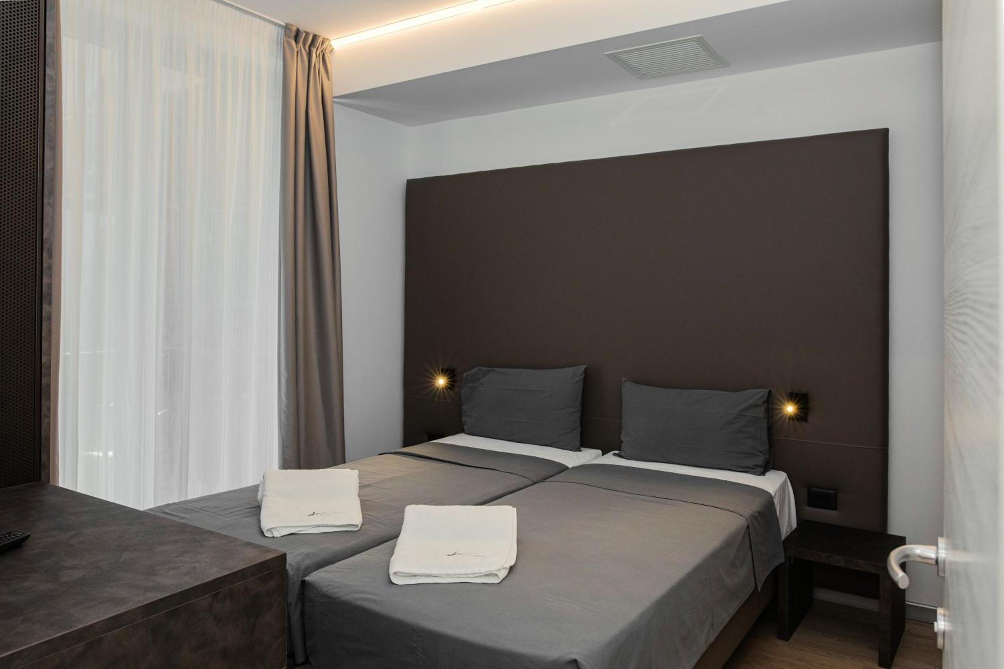 Hotel Leonardo Da Vinci Wellness Spa Бибионе Экстерьер фото